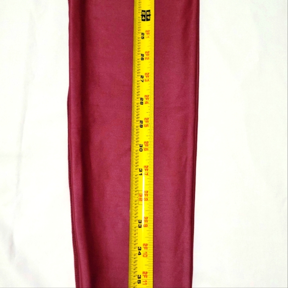 ZYIA Shiny Lipgloss Wine Magenta  Metallic Light N Tight Hi-Rise Sz 12 Leggings - Picture 5 of 11